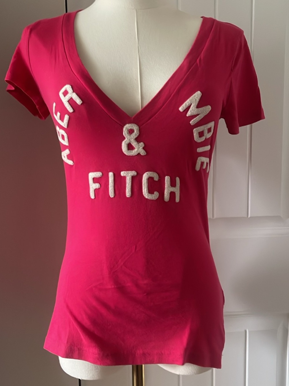 Abercrombie & Fitch Y2K Logo V-Neck T Shirt